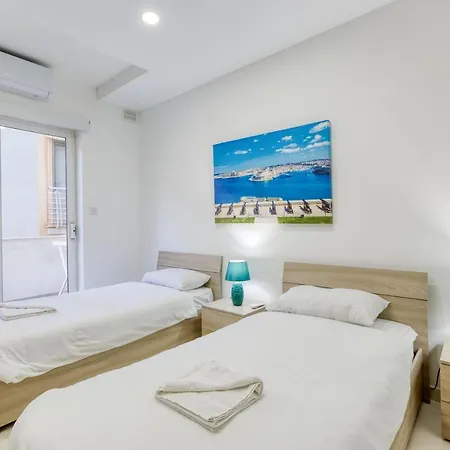 Lovely 3br Sliema Near Promenade By 360 Estates