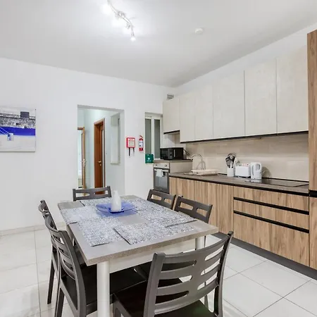 Lovely 3br Sliema Near Promenade By 360 Estates Apartamento St. Paul's Bay